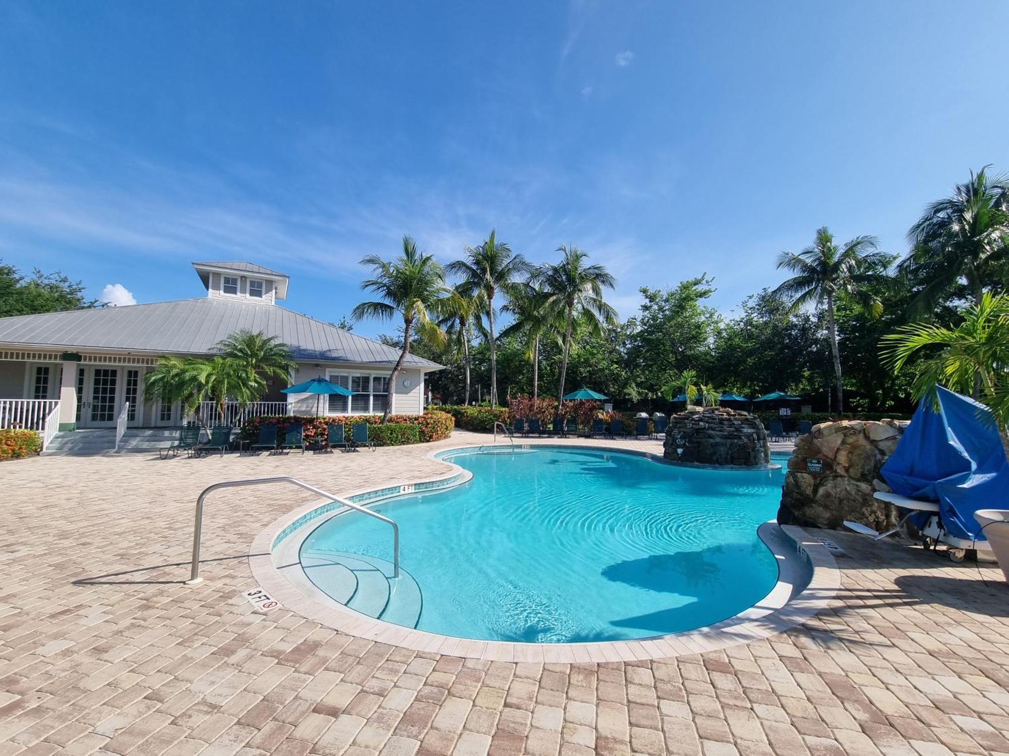 Stunning 2-Bedroom Plus Den Condo In Greenlinks Resort North North Naples Eksteriør bilde