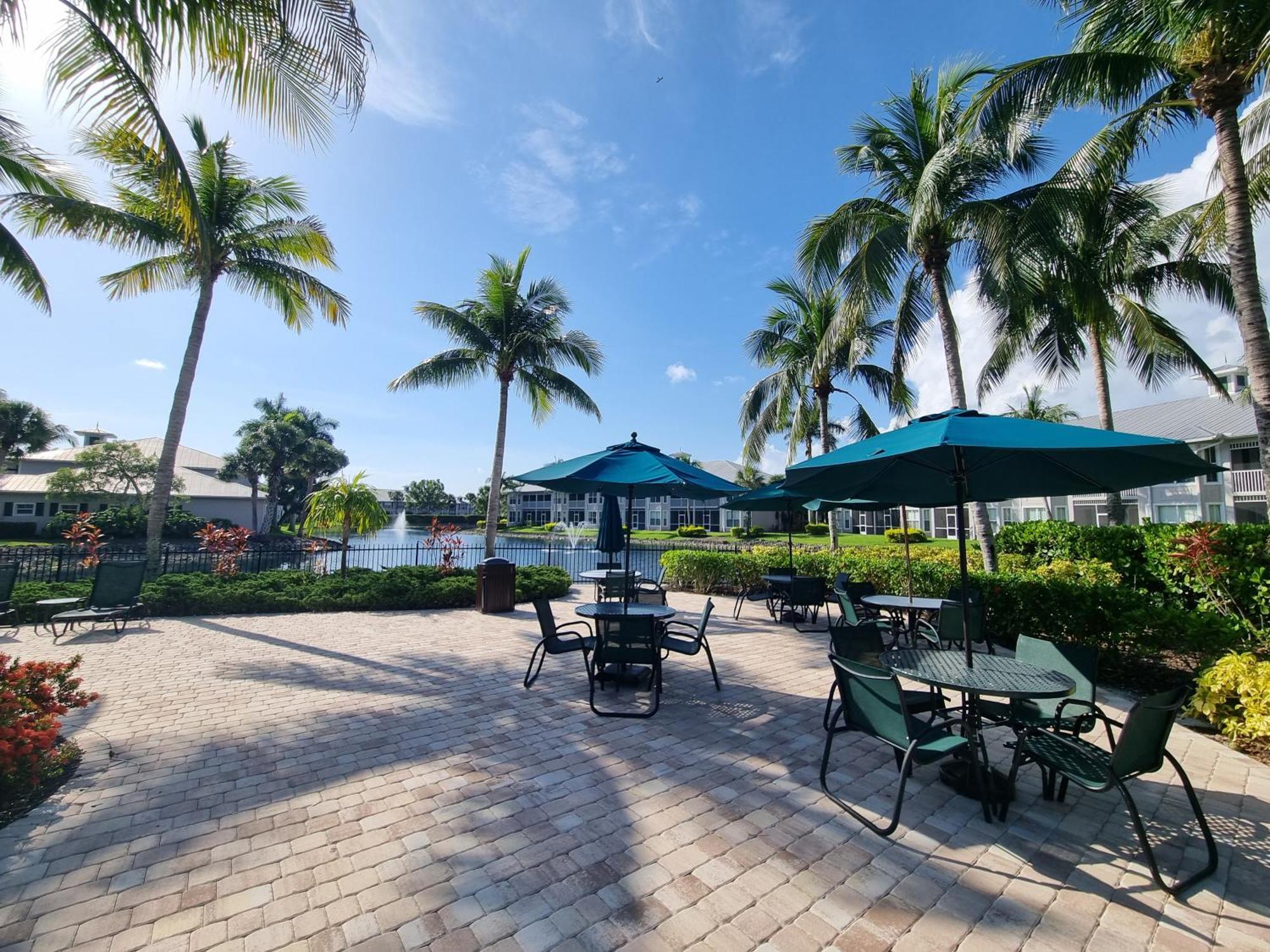 Stunning 2-Bedroom Plus Den Condo In Greenlinks Resort North North Naples Eksteriør bilde