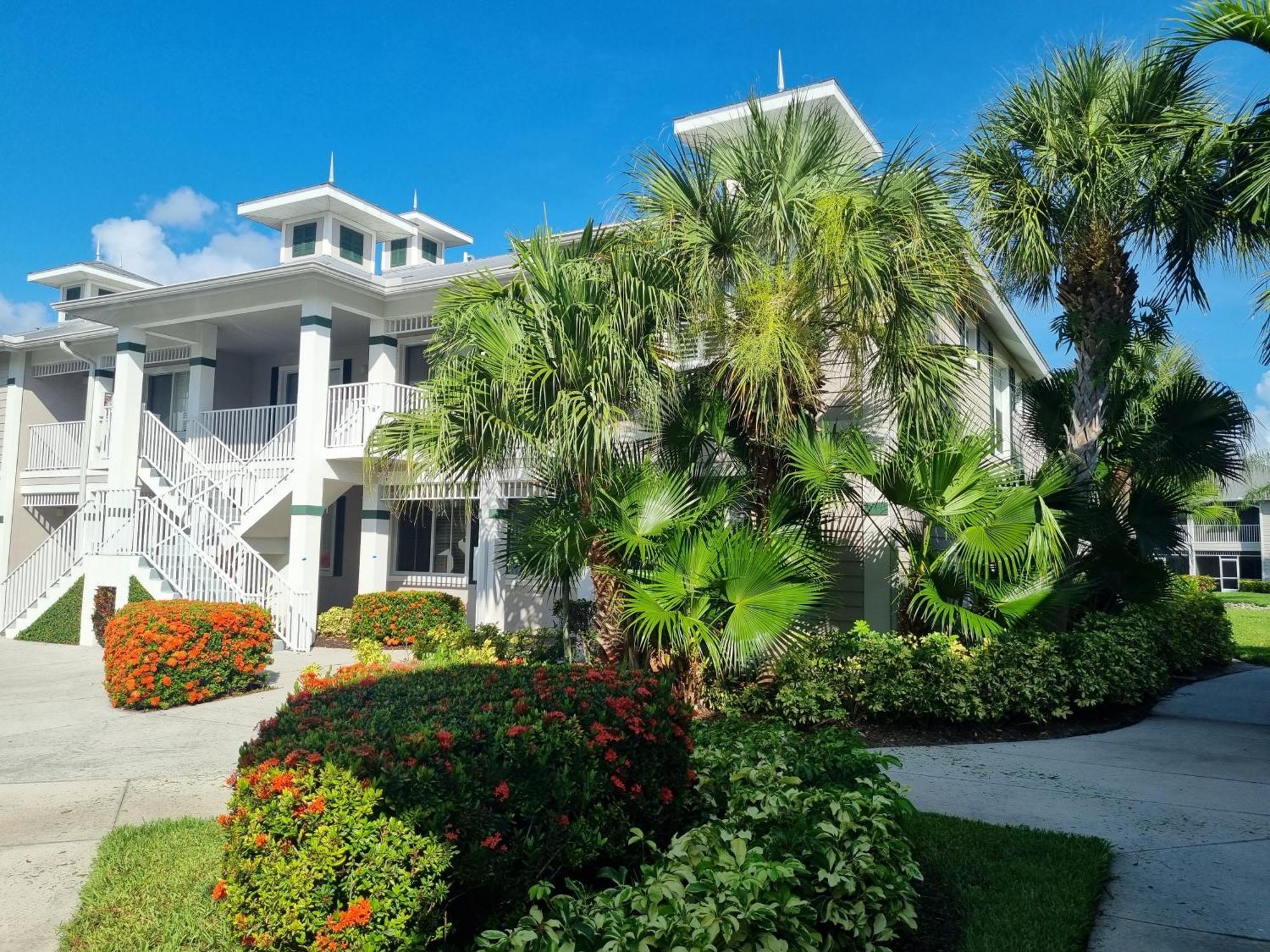 Stunning 2-Bedroom Plus Den Condo In Greenlinks Resort North North Naples Eksteriør bilde